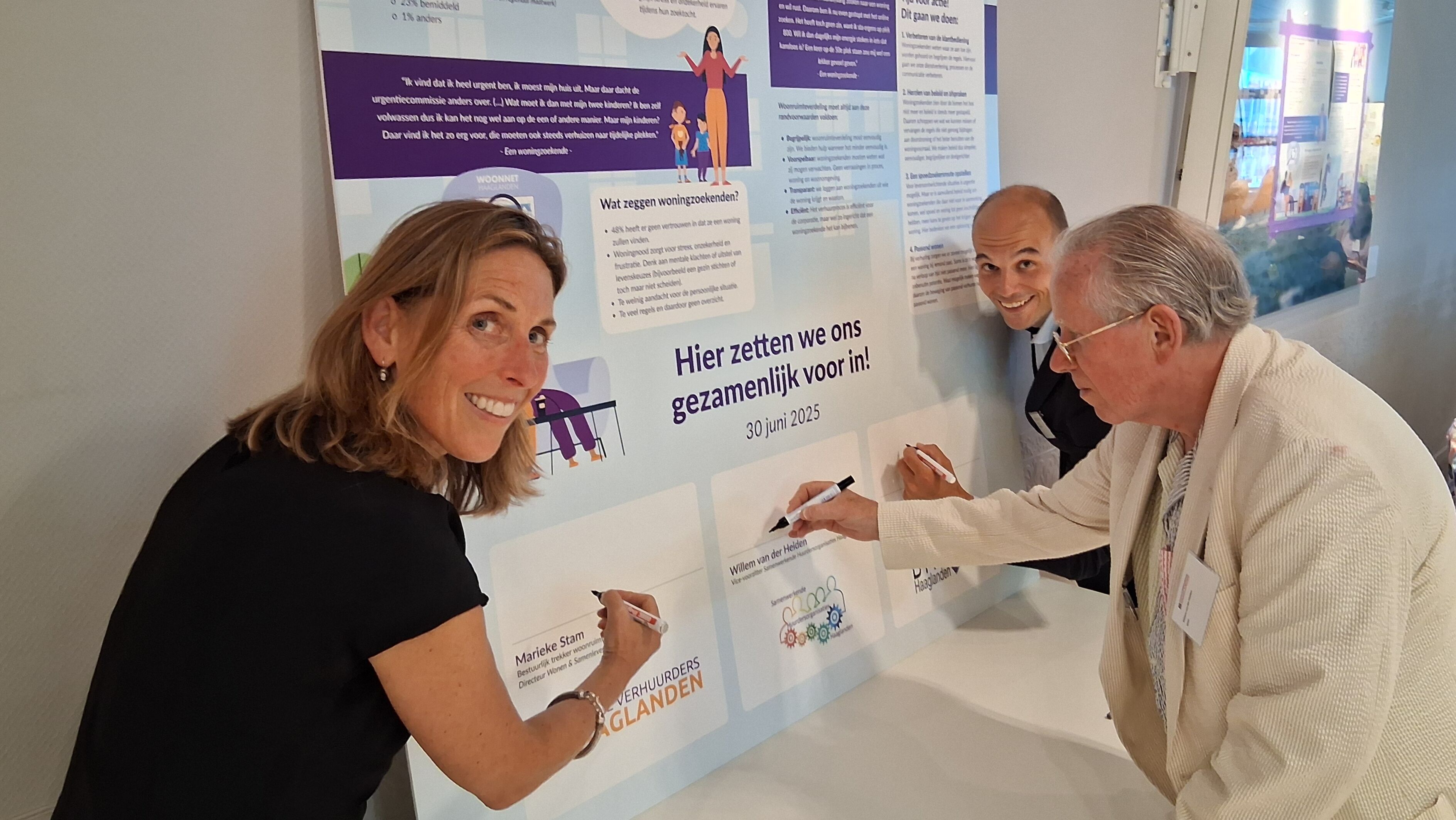 Ondertekening actieplan door Marieke Stam Gijs van Malsen en Willem vd Heiden